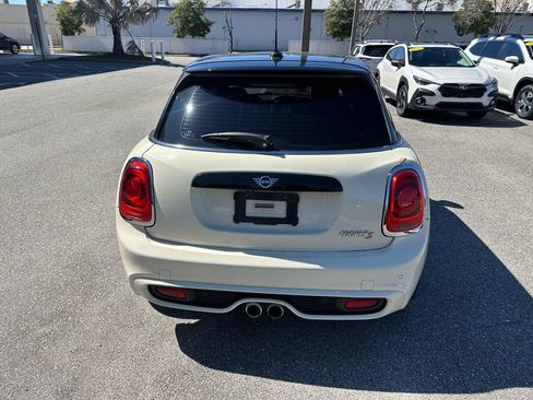Used 2019 MINI Cooper S image 6