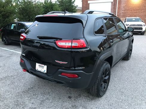 Used 2018 Jeep Cherokee Trailhawk w/ Quick Order Package 27L image 7