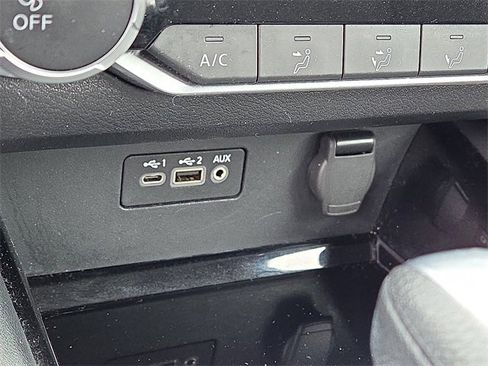 Used 2023 Nissan Altima 2.5 SV image 23