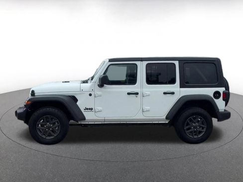 Used 2025 Jeep Wrangler Unlimited Sport AWD/4WD image 5