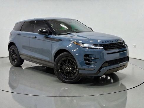 Used 2025 Land Rover Range Rover Evoque S image 7