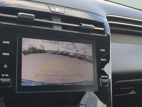 Used 2023 Hyundai Tucson SEL w/ Convenience Package image 17