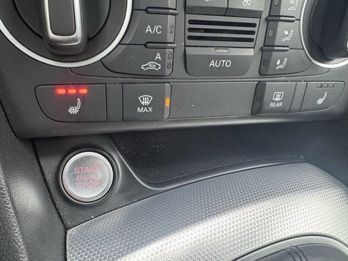 Used 2016 Audi Q3 2.0T Prestige image 35