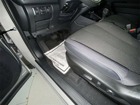 Used 2025 Subaru Forester Premium w/ Convenience Package #1 image 12