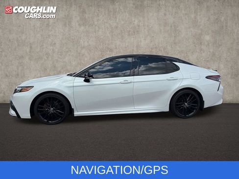 Used 2023 Toyota Camry XSE w/ Navigation Package FWD image 5