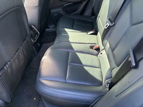 Used 2022 Porsche Macan image 13