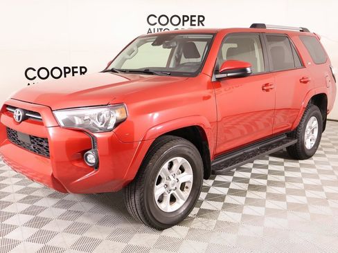 Used 2021 Toyota 4Runner SR5 image 10