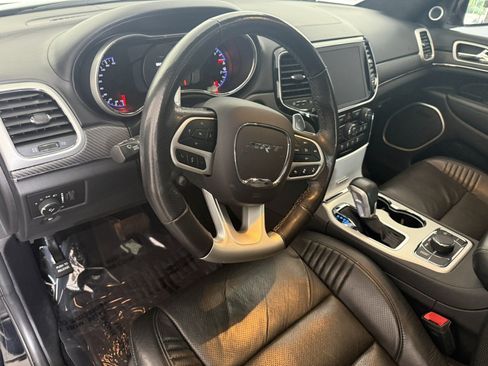 Used 2021 Jeep Grand Cherokee SRT AWD/4WD image 18