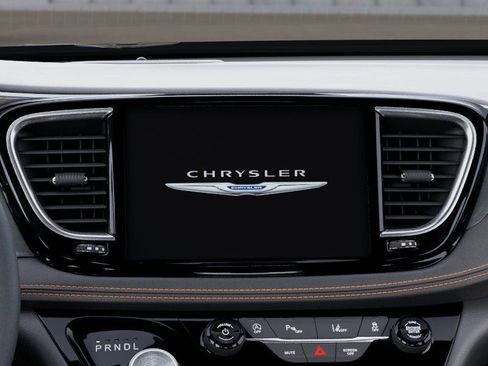 New 2026 Chrysler Pacifica Pinnacle AWD/4WD image 18