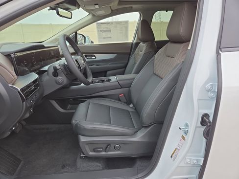 New 2026 Nissan Murano Platinum w/ Cargo Package AWD/4WD image 10