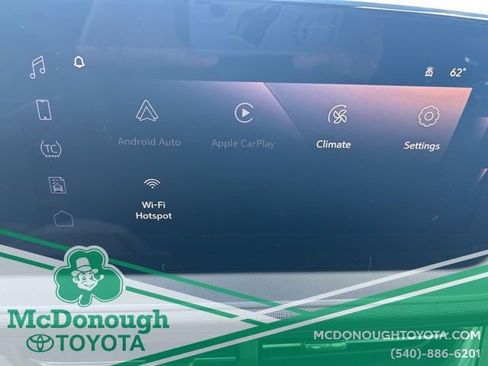 Used 2024 Buick Envista Preferred image 11