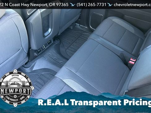 New 2026 GMC Sierra 1500 Elevation w/ LPO, Elevation Black Package image 12