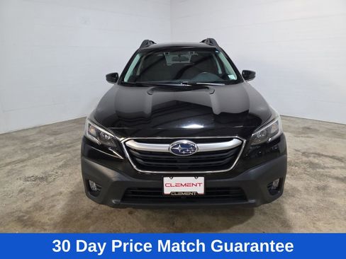 Used 2022 Subaru Outback Premium image 2