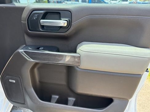 Used 2020 Chevrolet Silverado 1500 LTZ w/ LTZ Plus Package AWD/4WD image 27