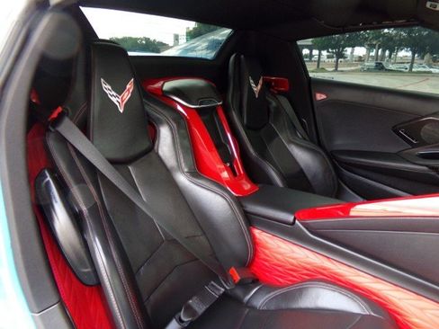 Used 2021 Chevrolet Corvette Stingray Preferred Conv w/ Z51 Performance Package RWD image 28