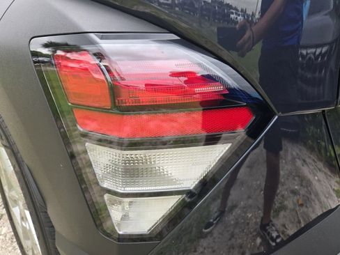Certified 2024 Hyundai Kona SE FWD image 7