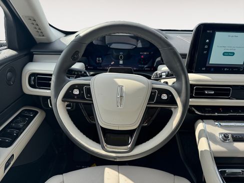 New 2026 Lincoln Aviator Reserve AWD/4WD image 16