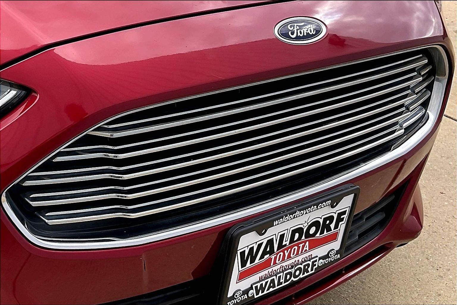 Used 2015 Ford Fusion S FWD image 34