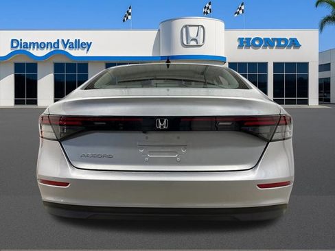 New 2025 Honda Accord SE image 4