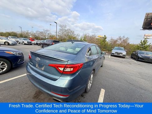 Used 2016 Hyundai Sonata SE image 4