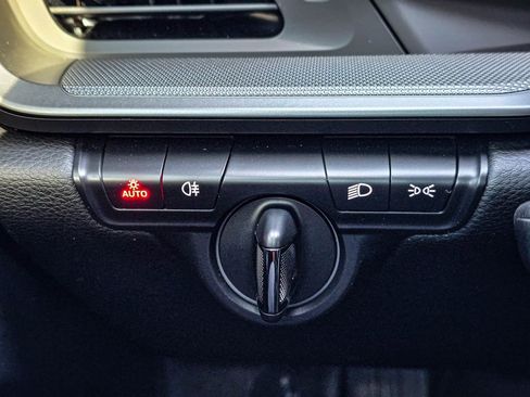 Used 2024 Porsche 911 Carrera image 27