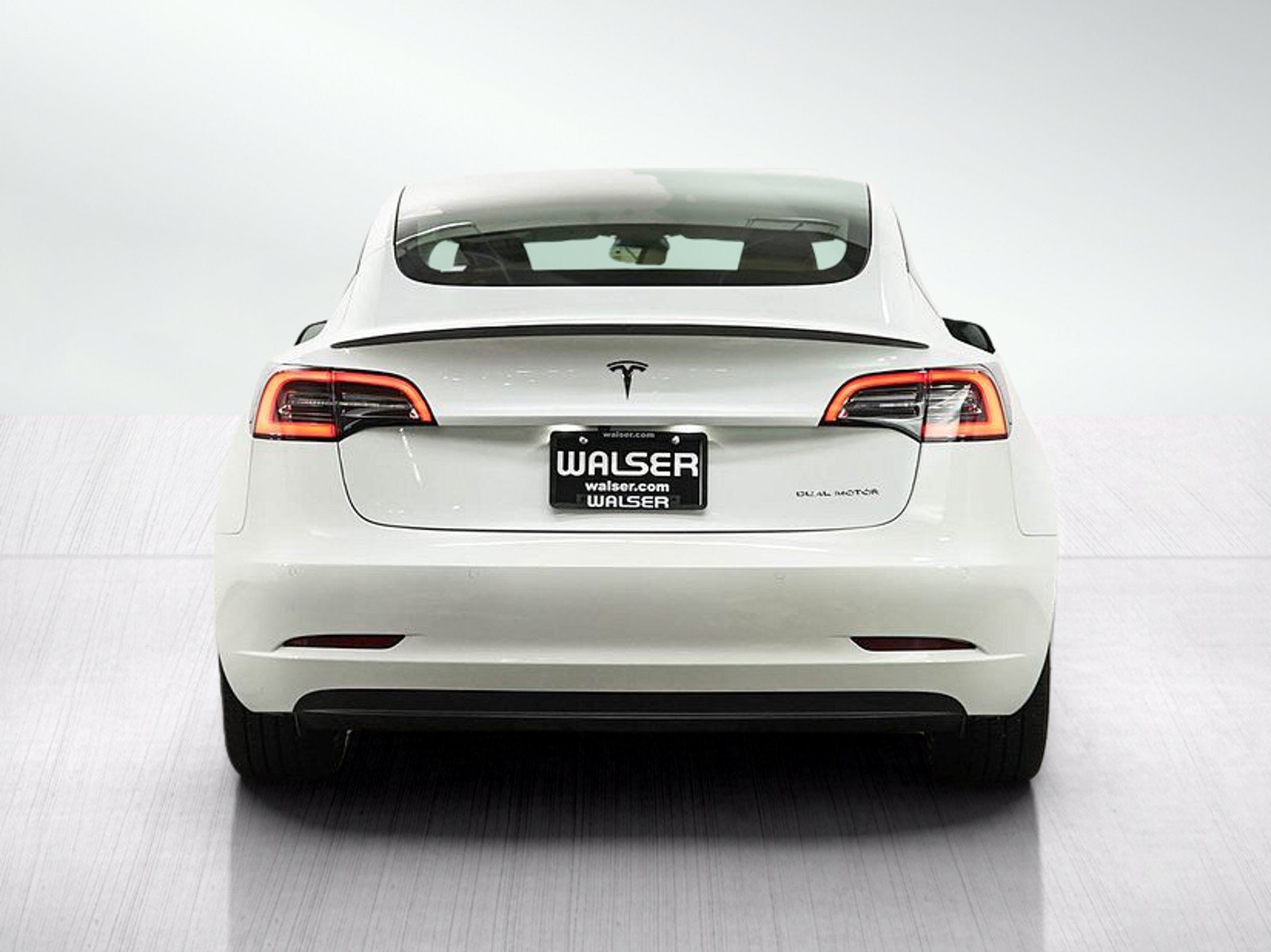 Used 2022 Tesla Model 3 Long Range AWD/4WD image 4