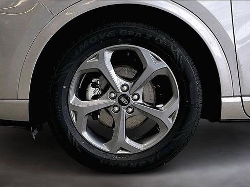 Used 2024 Ford Escape ST-Line w/ Cold Weather Package image 10