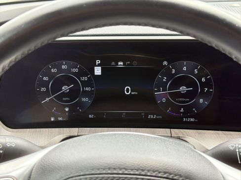 Used 2024 Kia Telluride SX image 17