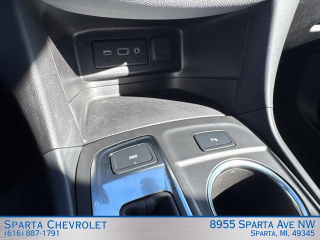Used 2024 Chevrolet Equinox LT w/ Driver Convenience Package AWD/4WD image 21