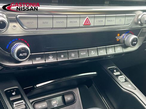 Used 2022 Kia Telluride EX image 21