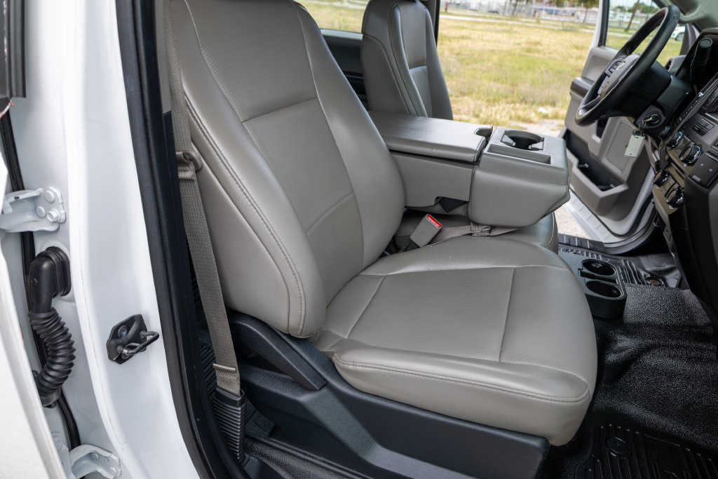 Used 2017 Ford F250 XL w/ Power Equipment Group RWD image 13