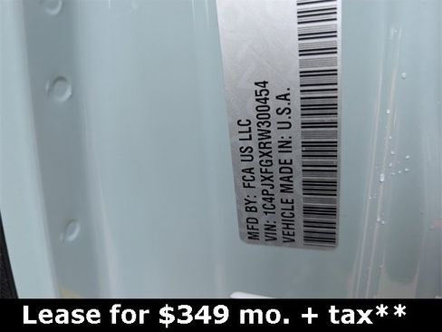 Used 2024 Jeep Wrangler Unlimited Rubicon w/ Convenience Group image 26