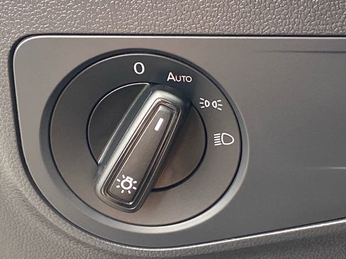 Certified 2024 Volkswagen Tiguan S FWD image 14