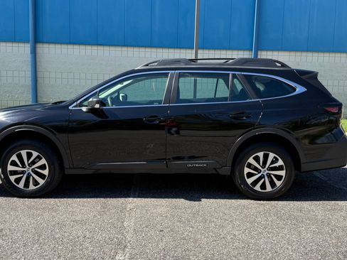 Used 2022 Subaru Outback 2.5i Premium image 8