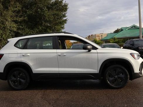 Certified 2026 Volkswagen Taos S FWD image 8
