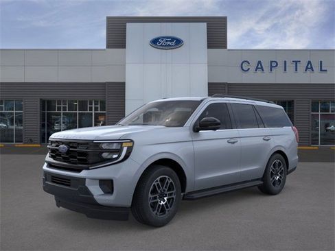 New 2025 Ford Expedition Active image 1