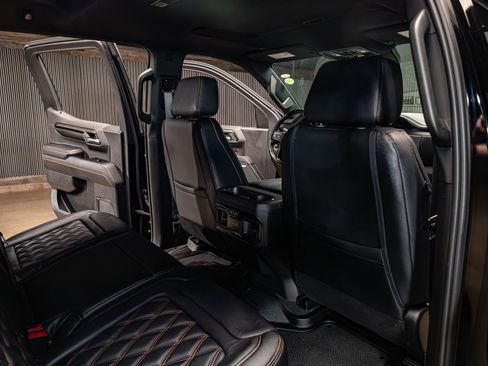 Used 2022 GMC Sierra 1500 AT4 w/ AT4 Premium Package AWD/4WD image 24