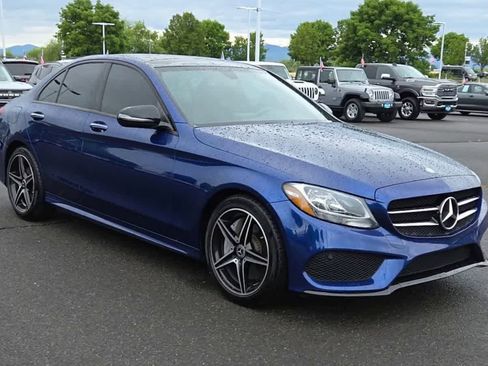 Used 2017 Mercedes-Benz C 300 4MATIC Sedan image 2