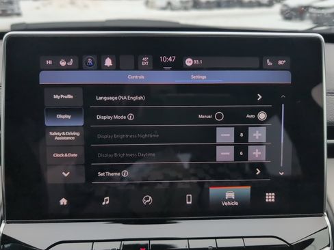 Used 2024 Jeep Compass Limited image 38