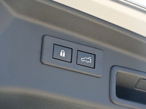 New 2026 Subaru Outback Touring XT image 15