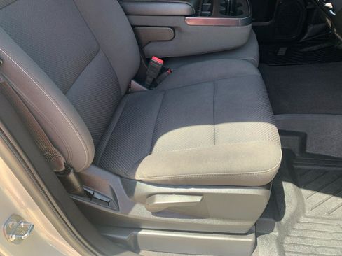Used 2018 Chevrolet Silverado 1500 LT w/ Texas Edition AWD/4WD image 14