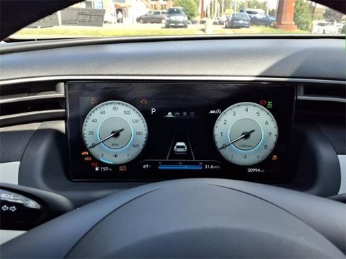 Used 2023 Hyundai Tucson SEL w/ Convenience Package image 18