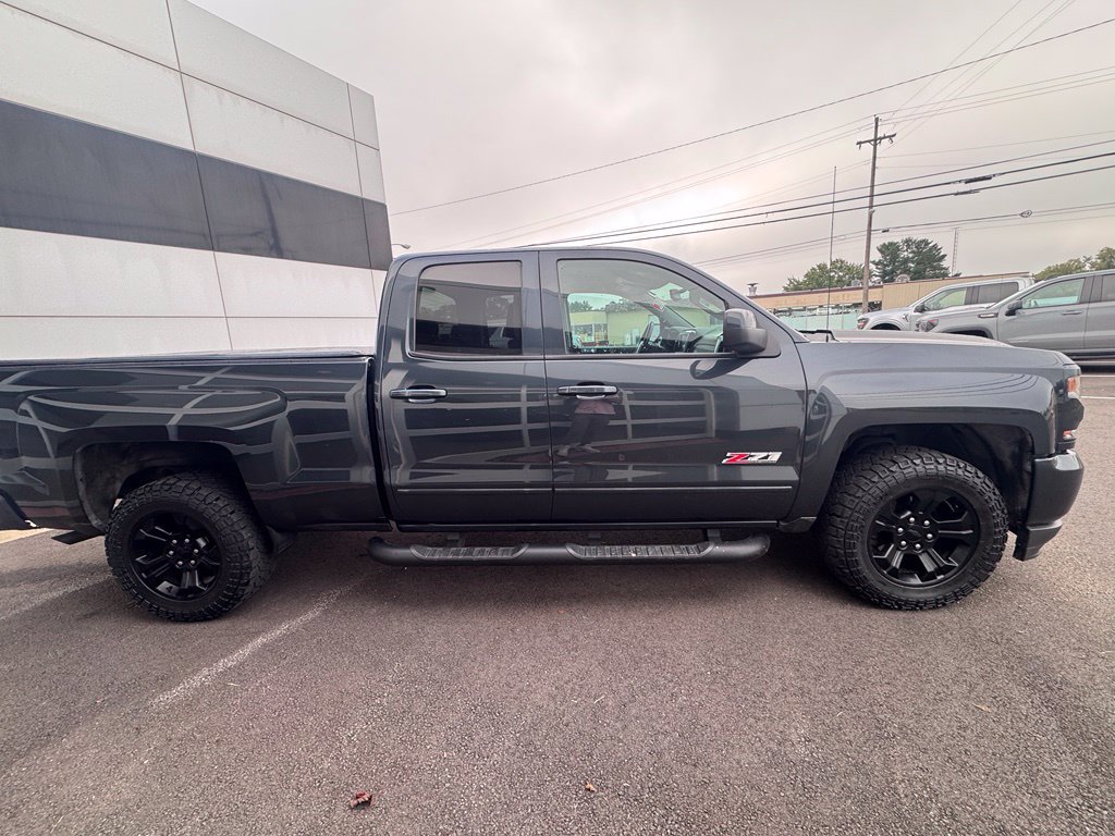 Used 2019 Chevrolet Silverado 1500 LT w/ All Star Edition AWD/4WD image 6