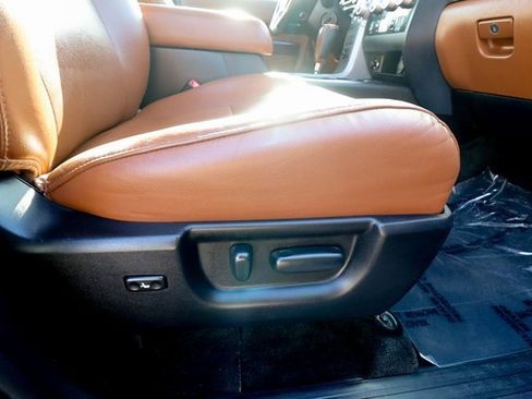 Used 2016 Toyota Sequoia Platinum image 48