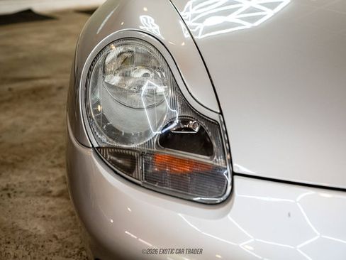 Used 2000 Porsche 911 Carrera 4 AWD/4WD image 82