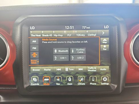 Used 2021 Jeep Wrangler Unlimited Rubicon image 26