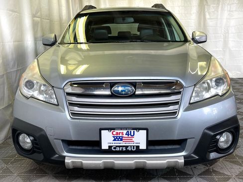 Used 2014 Subaru Outback 2.5i Limited image 3