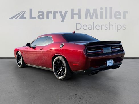Used 2023 Dodge Challenger SRT Hellcat RWD image 3