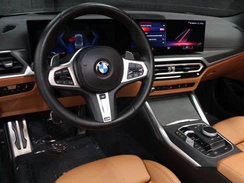 Used 2024 BMW M440i Convertible w/ Premium Package RWD image 43