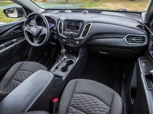 Used 2021 Chevrolet Equinox LT image 28